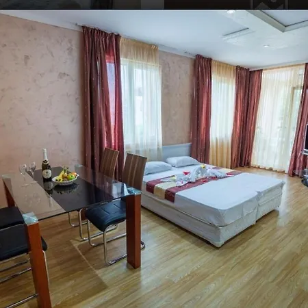 Apart-hotel Bahami 3*